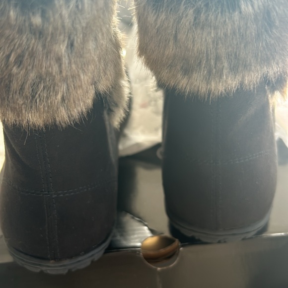 Cuddle Dud Boots , New in box - Picture 3 of 5